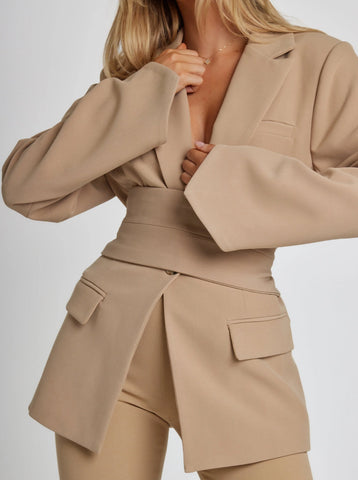 Luca | Stylish Belted Blazer